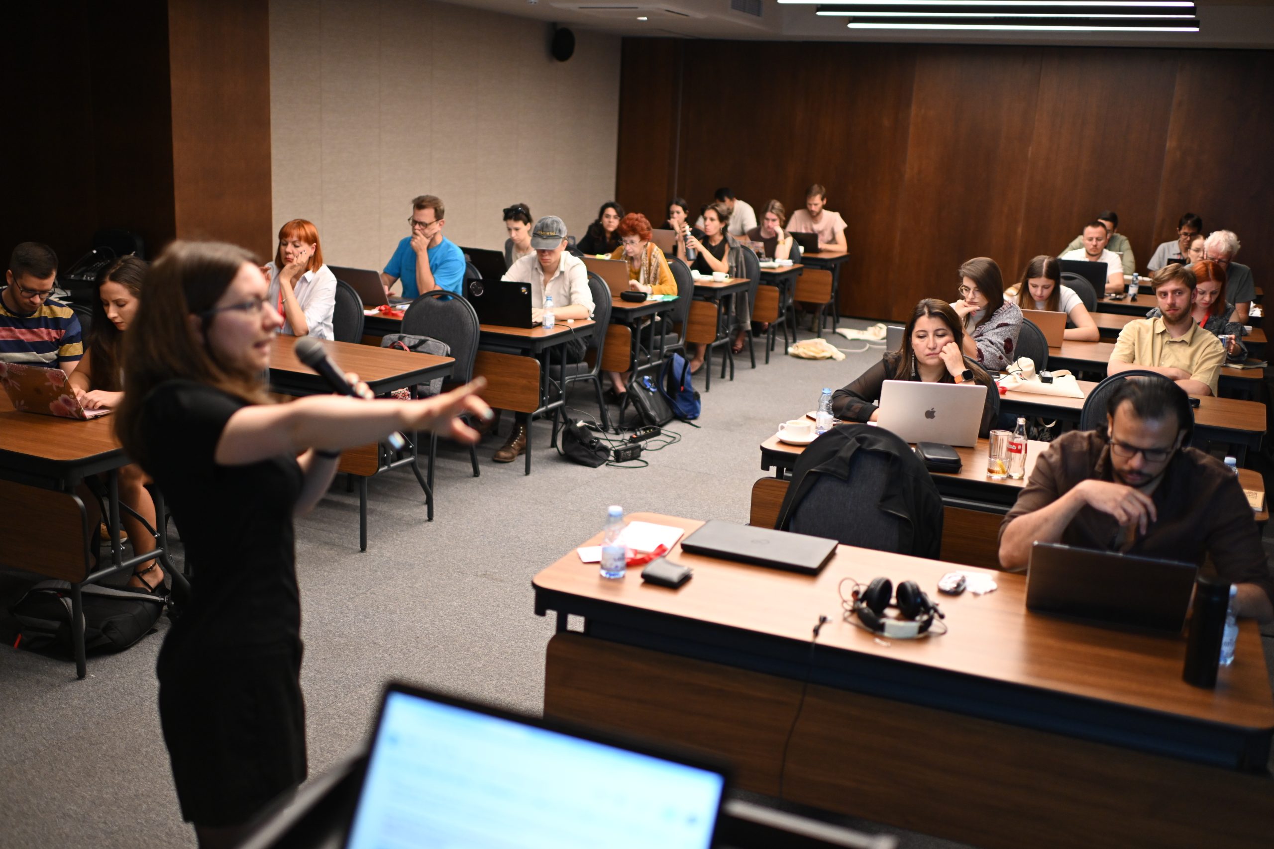 BIRN Summer School Day 4: Fact Checking, Hidden Data and Knowledge Transfer