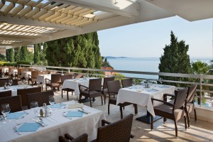 Astarea-main-restaurant-terrace